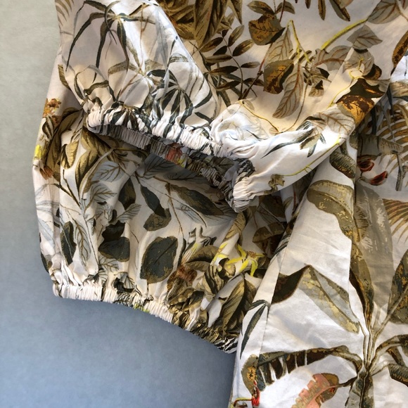 H&M Boho Peasant Top - Picture 2 of 4